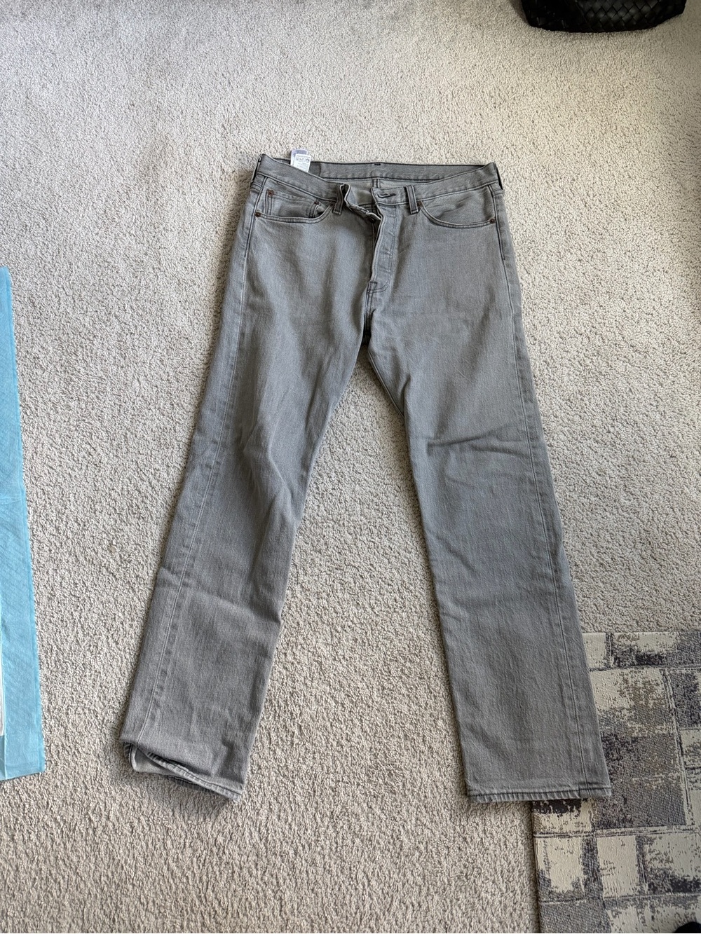 Men's Gray Levis Straight-Leg Jeans